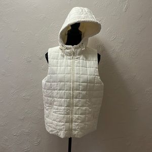 Jones New York Sport Reversible Cream Quilted & Fleece Vest with Hood